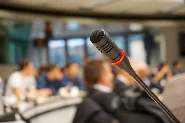 Pourquoi les bons orateurs ont-ils un meilleur leadership ?
